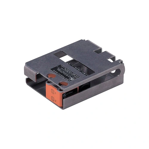 Cảm biến IFM AC336A
