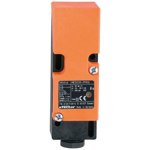 Cảm biến IFM IM5033