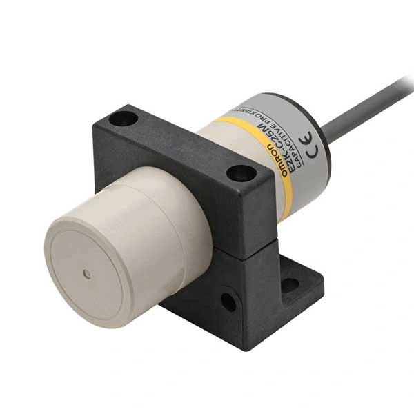 Cảm biến Omron E2K-C25ME1 2M