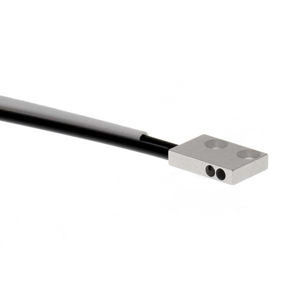 Cảm biến Omron E32-D15YR 2M