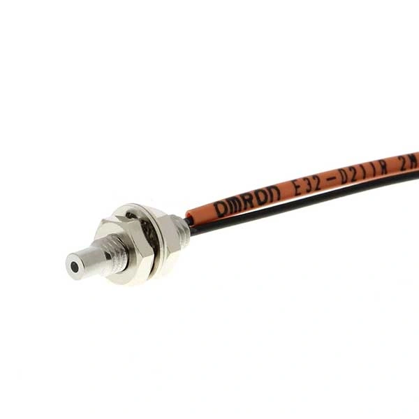 Cảm biến Omron E32-D211R 2M
