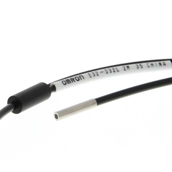 Cảm biến Omron E32-D32L 2M