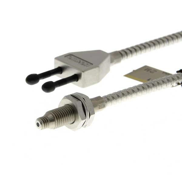 Cảm biến Omron E32-D61 2M
