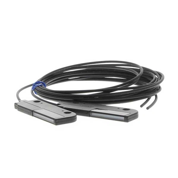 Cảm biến Omron E32-T16W 2M