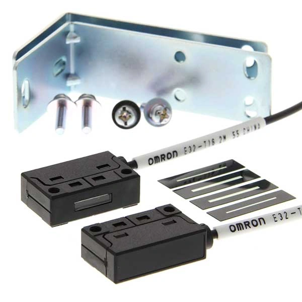 Cảm biến Omron E32-T16 2M