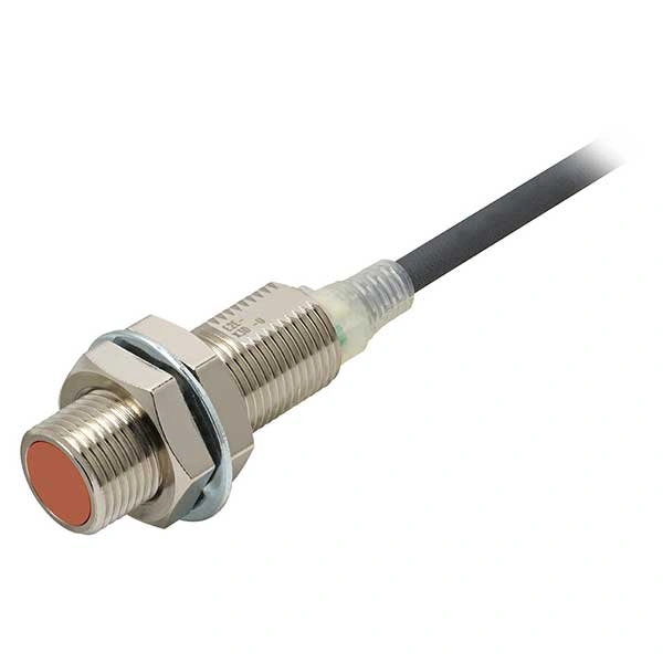 Cảm biến Omron E2E-X3D1-U 2M