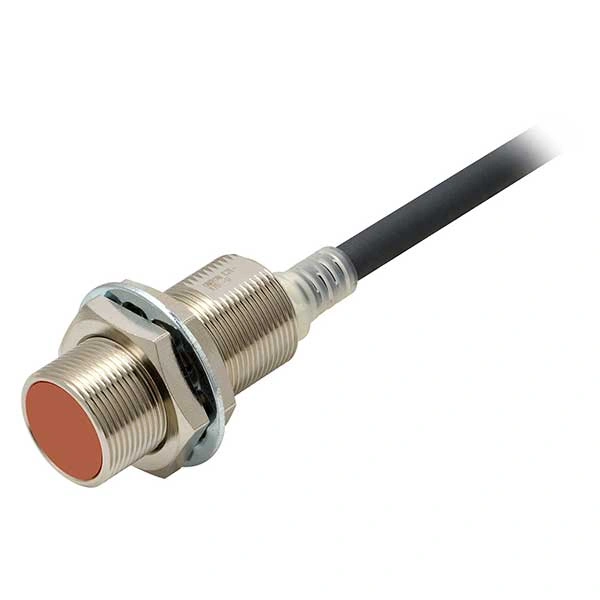 Cảm biến Omron E2E-X7D1-U 2M
