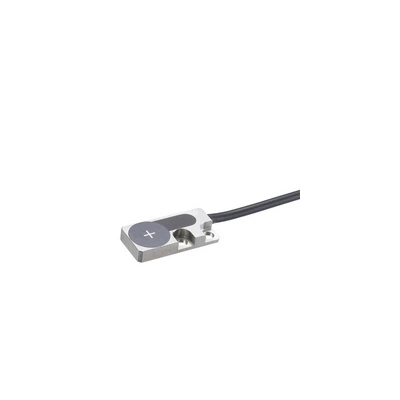 Cảm biến Keyence AH-614A