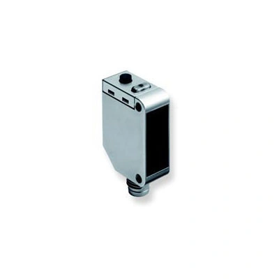 Cảm biến Omron E3ZM-V86