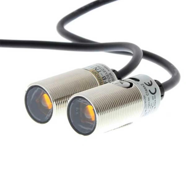Cảm biến Omron E3FB-TN11 2M