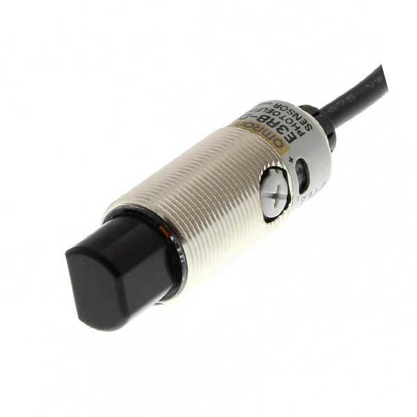 Cảm biến Omron E3RB-RP11 2M