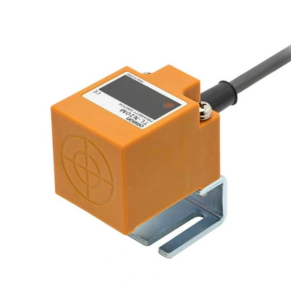 Cảm biến Omron TL-N20MD1 2M