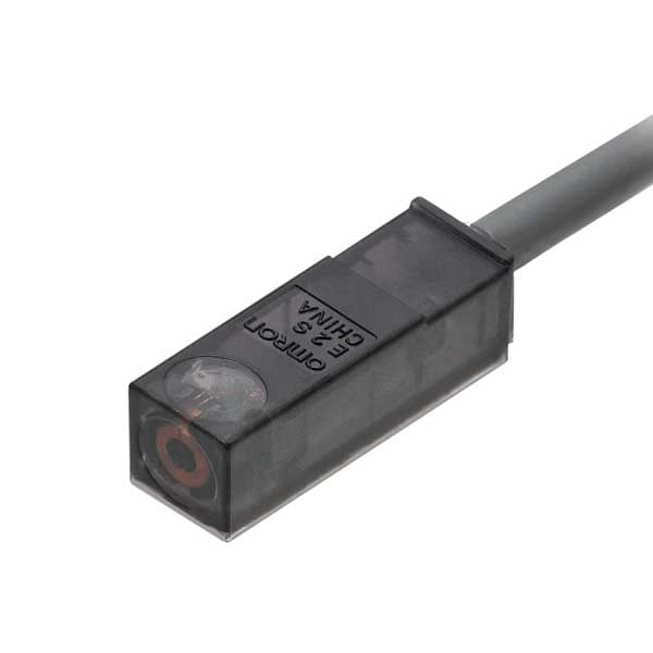 Cảm biến Omron E2S-Q13 2M