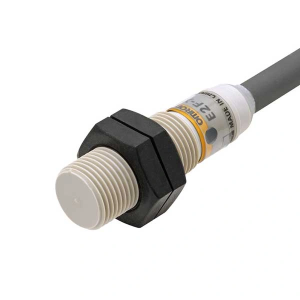 Cảm biến Omron E2F-X2E1 2M