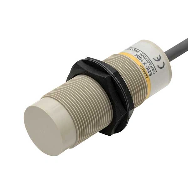 Cảm biến Omron E2K-X15ME1 2M