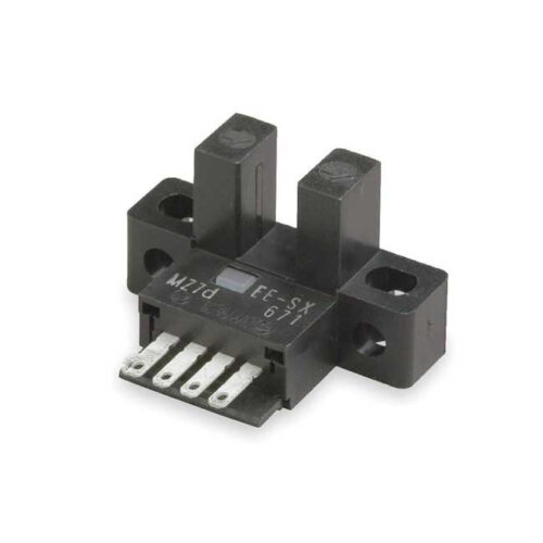 Cảm biến quang EE-SX671R PNP 5mm Omron